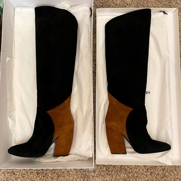 Bottes Pierre Hardy Taille 37 - Cuir Noir - Talon Bas - Neufes Avec Emballage D'origine